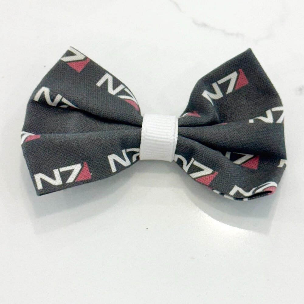N7 Mass Effect Bow